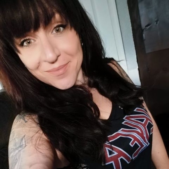 Meet your Posher, Michèle - Picture 1 of 1